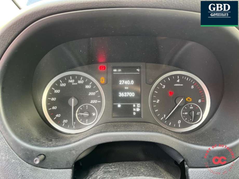 Mercedes Vito 2014-->> (W447) (W447), Motorkode: OM651.950, Girkassekode: A 447 270 22 00