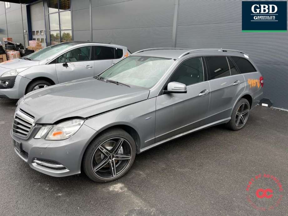 Mercedes E-Klasse 2009-2013 (Fase 1) (W212) (W212), Motorkode: OM642.858, Girkassekode: A 221 270 43 04