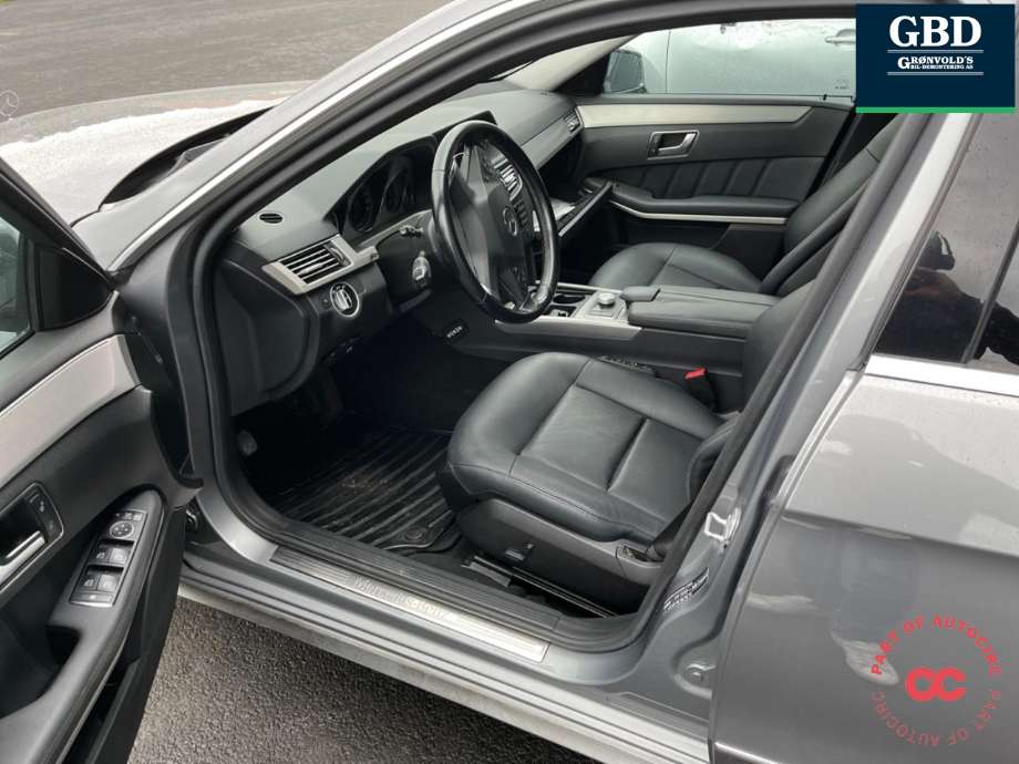 Mercedes E-Klasse 2009-2013 (Fase 1) (W212) (W212), Motorkode: OM642.858, Girkassekode: A 221 270 43 04
