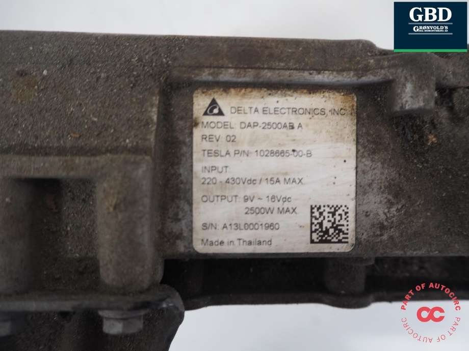 DCDC converter elbil til Tesla Model S 2013-2016 (Fase 1)  (TESLA|1028665-00-B|)
