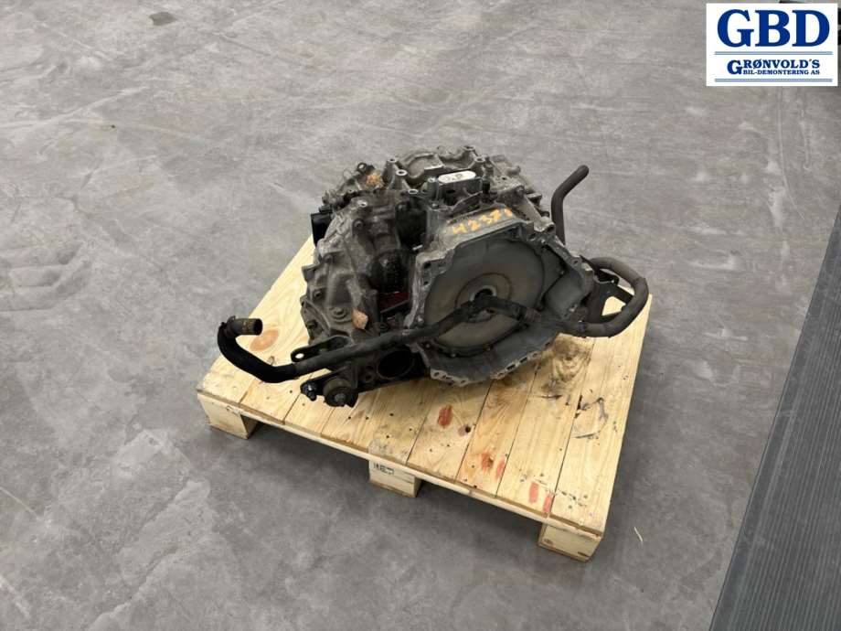 Toyota Auris, 2013-2015 (Type II, Fase 1) (3090047064|3090047084)