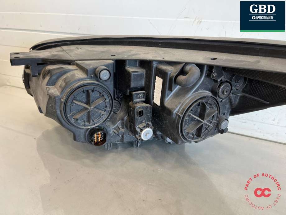 Frontlykt høyre halogen til Kia Soul 2014-2019 (Type II)  (92102E 40101D|)