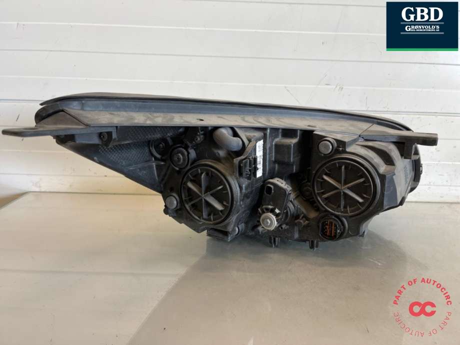 Frontlykt venstre halogen til Kia Soul 2014-2019 (Type II) (92101E 40101D|)