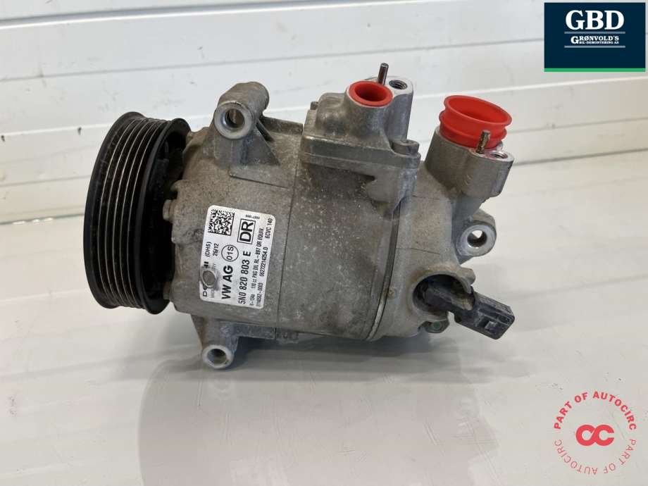 VW Tiguan, 2011-2016 (Type I, Fase 2) (1K0 820 808 F|5K0 820 803)