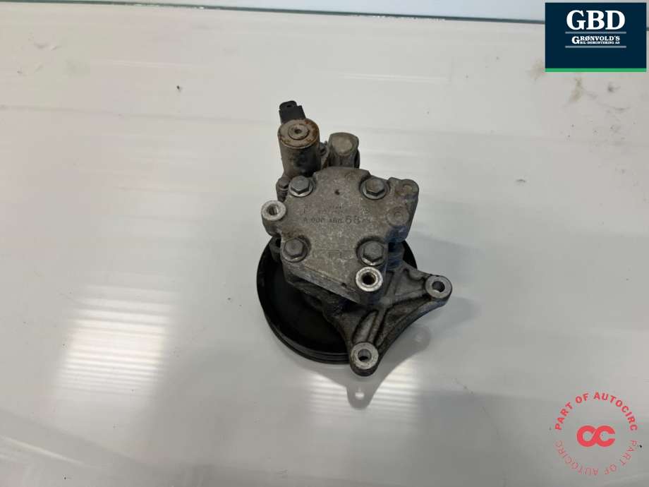 Servo pumpe mekanisk til Mercedes C-Klasse 2011-2014 (Fase 2) (W204) (W204) (A 005 466 82 01|A 005 466 82 01 80|A 006 466 68 01)