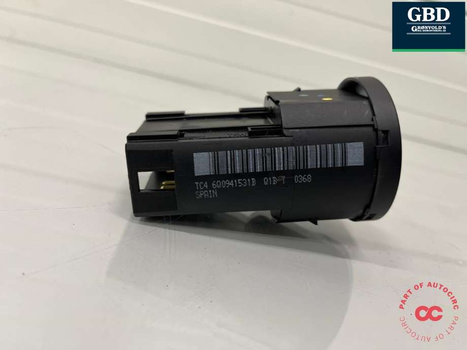 Bryter lys til VW Transporter / Caravelle 2003-2009 (Fase 1) (T5) (T5) (6Q0 941 531 M|6R0 941 531 F  APV|6Q0 941 531 M  20H)
