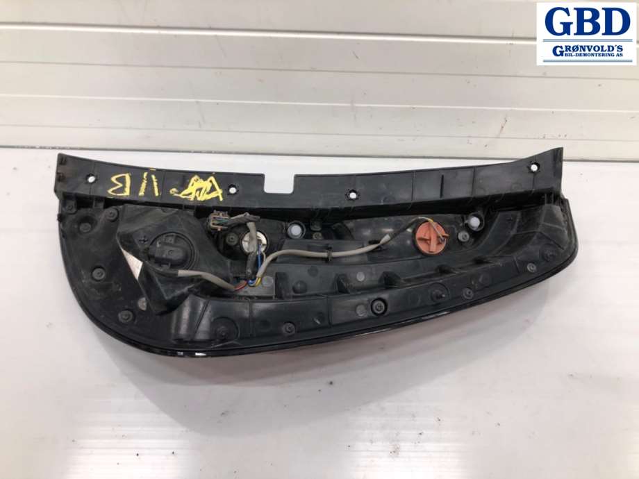 Kia Soul, 2014-2019 (Type II) (92401E 4020)