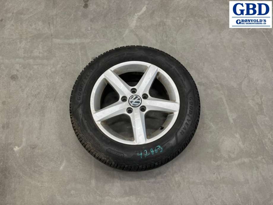 VW Passat, 2015-2019 (B8, Fase 1)(GOODYEAR ULTRAGRIP|215/60 R16)