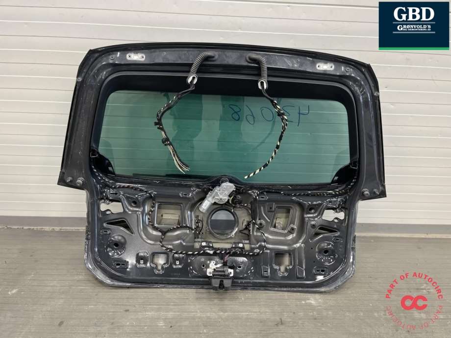 VW Passat, 2015-2019 (B8, Fase 1) (3G9 827 025 A|3G9 827 025)