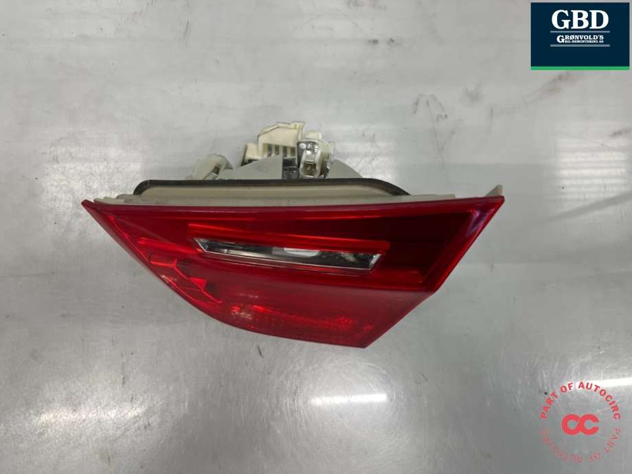 Baklykt høyre indre til BMW 3-Serie 2005-2011 (E90/E91/E92/E93) (E90/E91/E92/E93) (63 21 7 289 428|63 21 4 871 734|)
