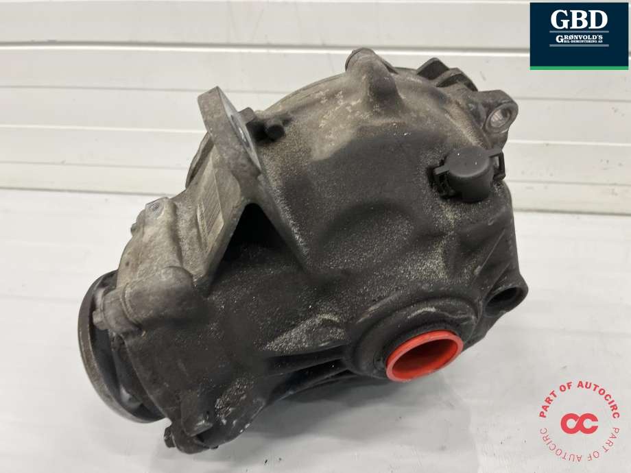 Kardang klokke foran til Mercedes GLK 2008-2015 (X204) (X204) (C|A 221 330 83 01|A2213350206)