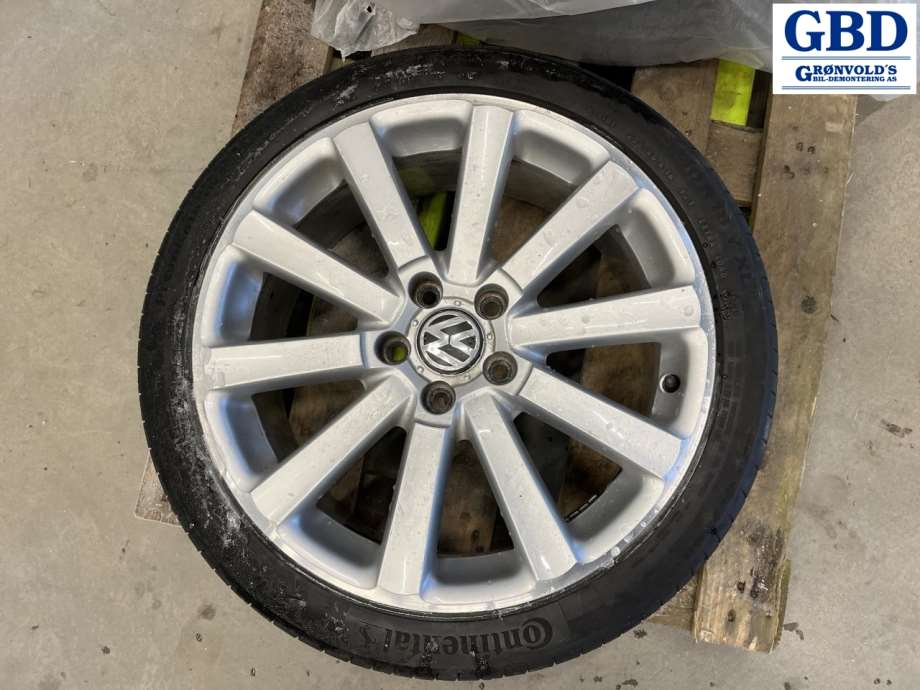 VW Golf V, Combi, 2003-2008(CONTINENTAL|225-40R18)