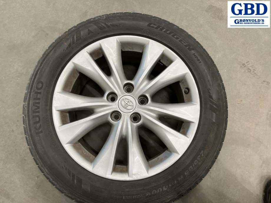 Toyota RAV4, 2013-2015 (Type IV, Fase 1)(KUMHO|235-55R18)