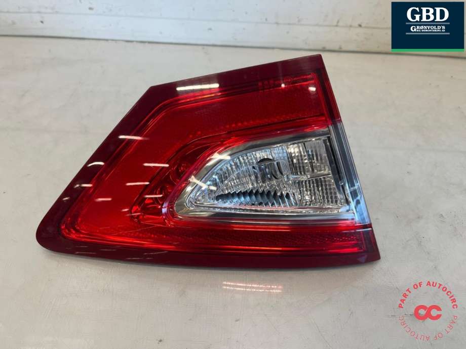 Baklykt venstre indre til Ford Mondeo 2014-2019 (Type V, Fase 1) (2345657|DS73-13A603-JG|)