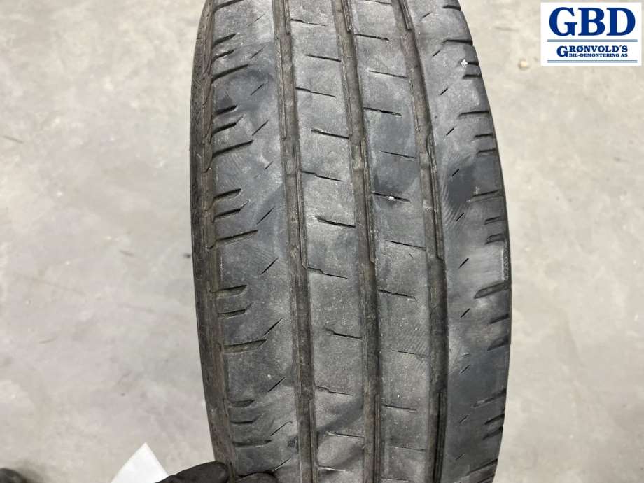 Toyota Hiace, 2001-2006 (Fase 2) (CONTINENTAL|195-70R15|PROD 4918      6|65MM|ET20)