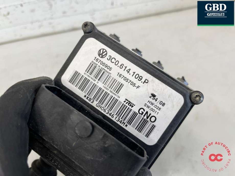 ABS sentral til VW Passat 2005-2010 (B6) (B6) (3C0 614 109 AF BEF|)