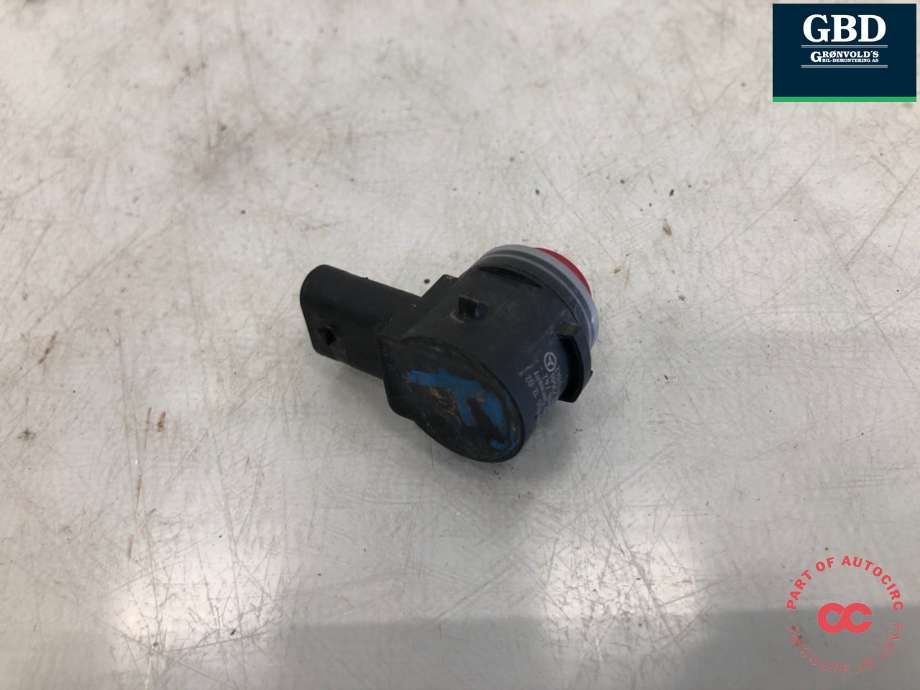 Parkeringssensor foran til Mercedes CLA 2013-2019 (C117) (C117) (A 000 905 93 00 | A 000 905 93 00 9999|A 000 905 55 04 9999|)