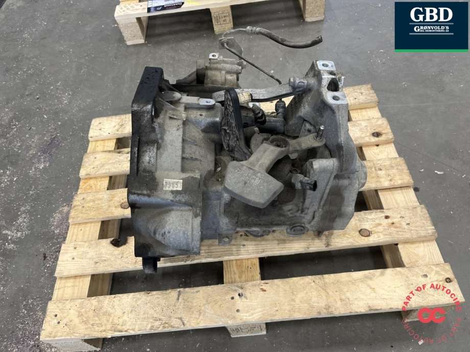 VW Touran, 2007-2010 (Type I, Fase 2) (KWD|02S 300 046 Q|02S 300 046 QX)