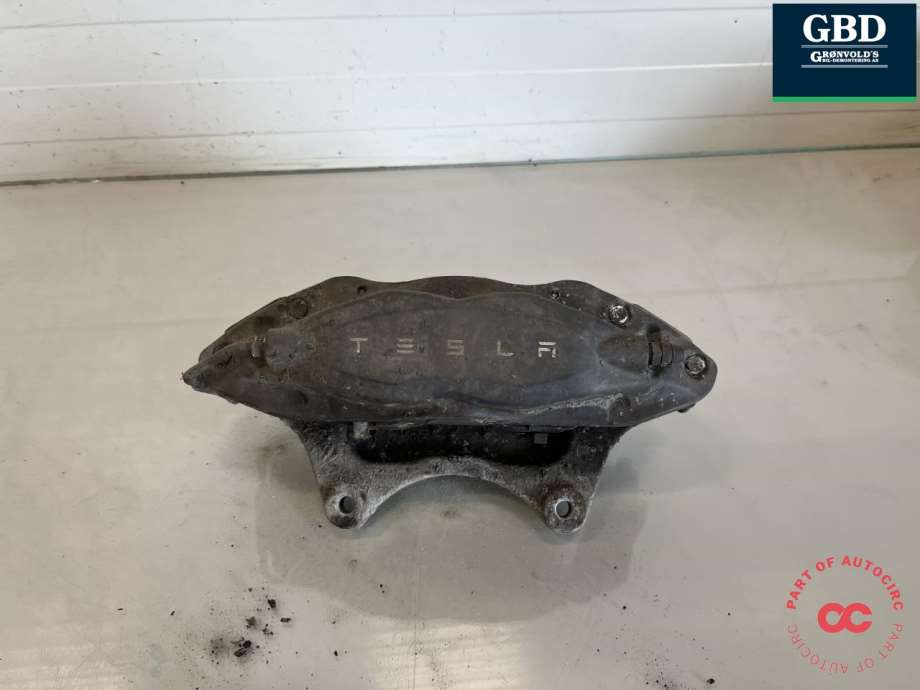 Tesla Model X, 2016- (1027622-00-A|1007795-00-C | 1027622-00-C|1027622-00-D | 1027622-98-C)