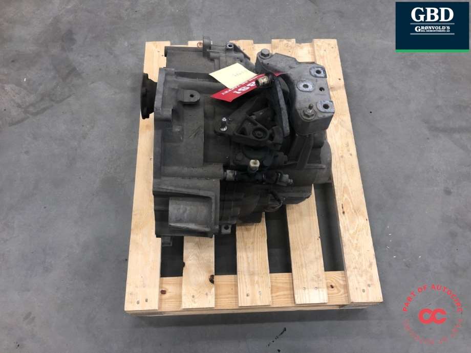 Audi A3, 2009-2012 (Type II, Fase 2) (LNZ|02Q 300 046 HX)