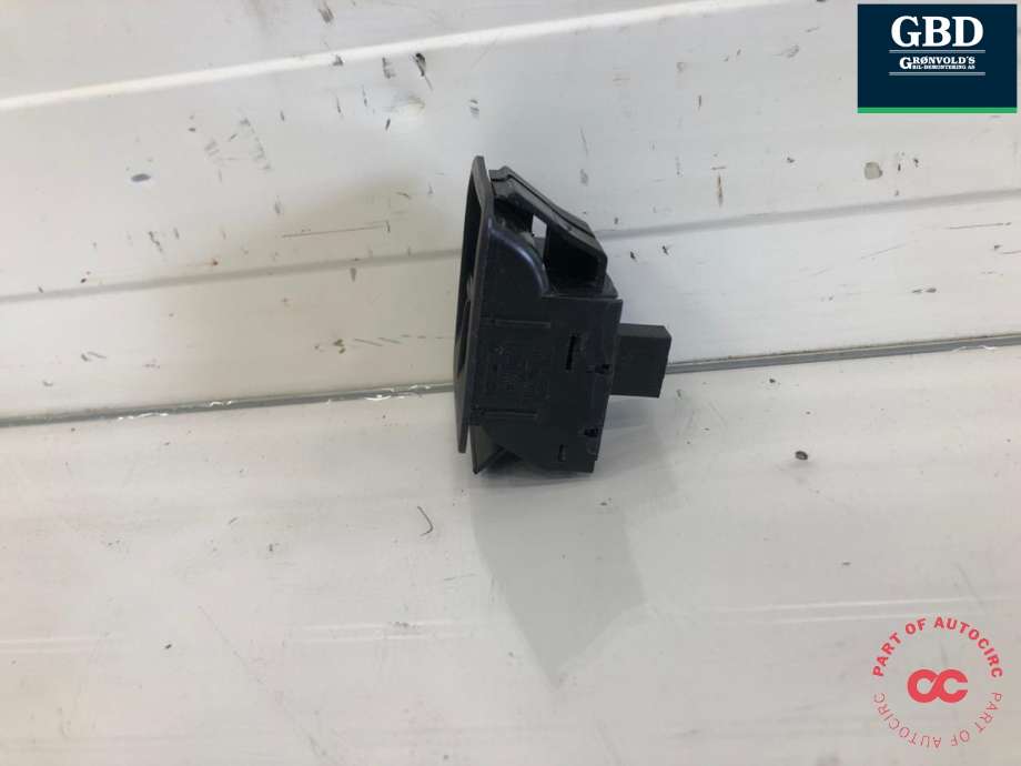 Bryter ruteheis førerdørspanel til VW Caddy 2010-2015 (Type III, Fase 2)  (1K3 959 857 C|1K3 959 857 C  REH|2K0 959 851 E)