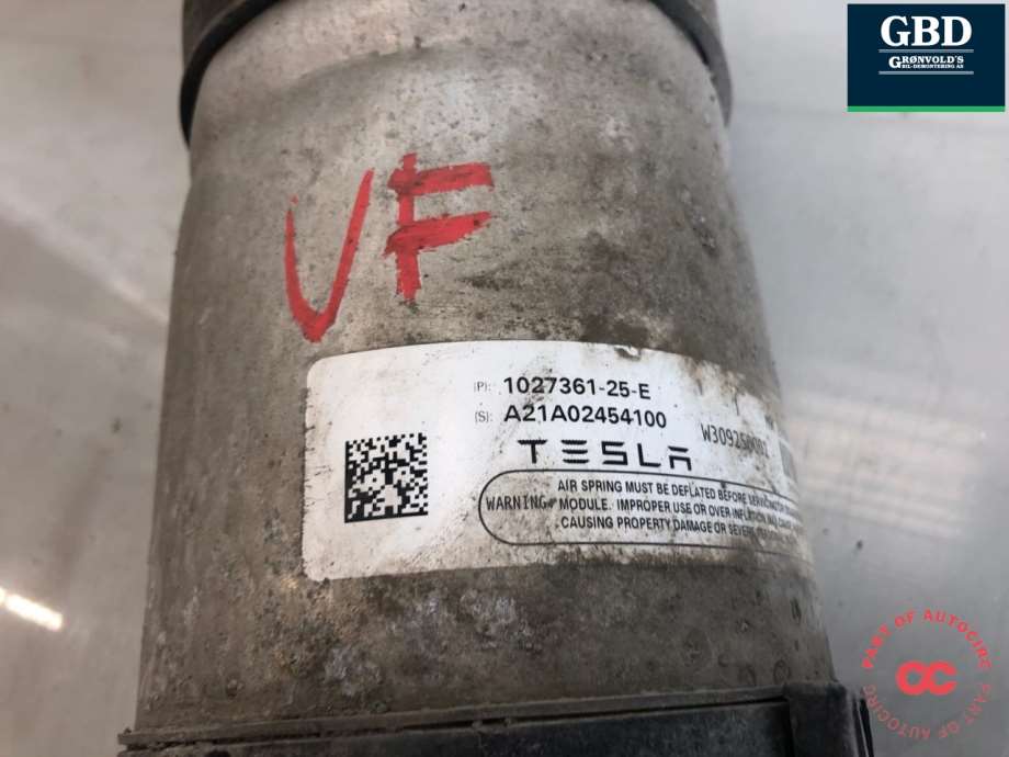 Tesla Model X, 2016- (1027361-25-E)