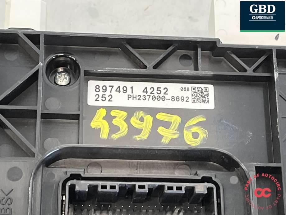Isuzu D-Max, 2021- (Type III) (8974914252)