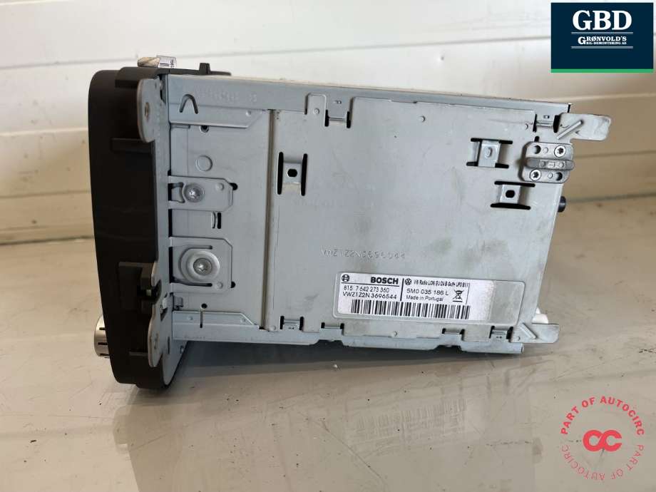Bilstereo navigasjon til VW Transporter / Caravelle 2009-2015 (Fase 2) (T5) (T5) (5M0 057 186 L|5M0 057 186 LX|)
