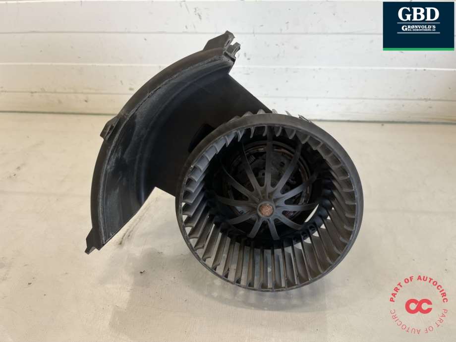 VW Transporter / Caravelle, 2009-2015 (T5, Fase 2)(|7E1 820 021)