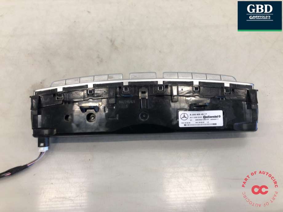 Mercedes EQV, 2020- (W447) (A 205 905 49 17)