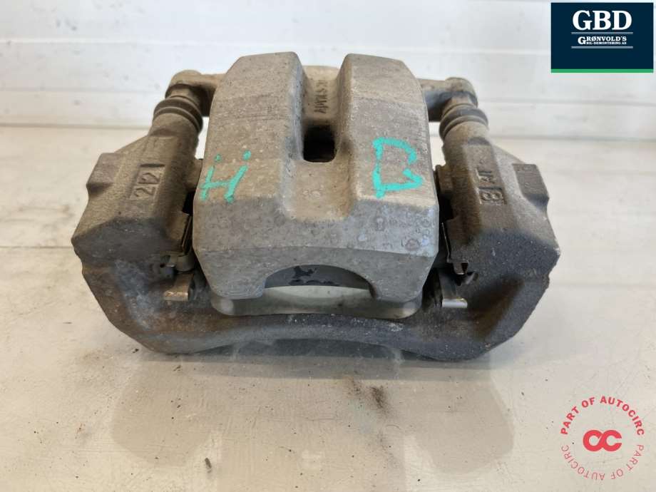 Toyota Prius +7, 2012-2020 (Type III, STV) (4783047060)