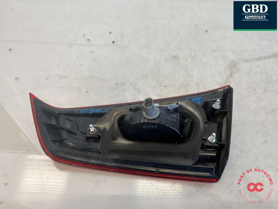 Baklykt venstre indre til Mitsubishi ASX 2010-2019  (8336A087|)