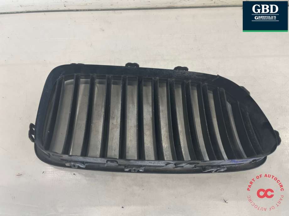 Grill venstre til BMW 5-Serie 2010-2017 (F10/F11) (F10/F11) (51 13 7 261 355|)