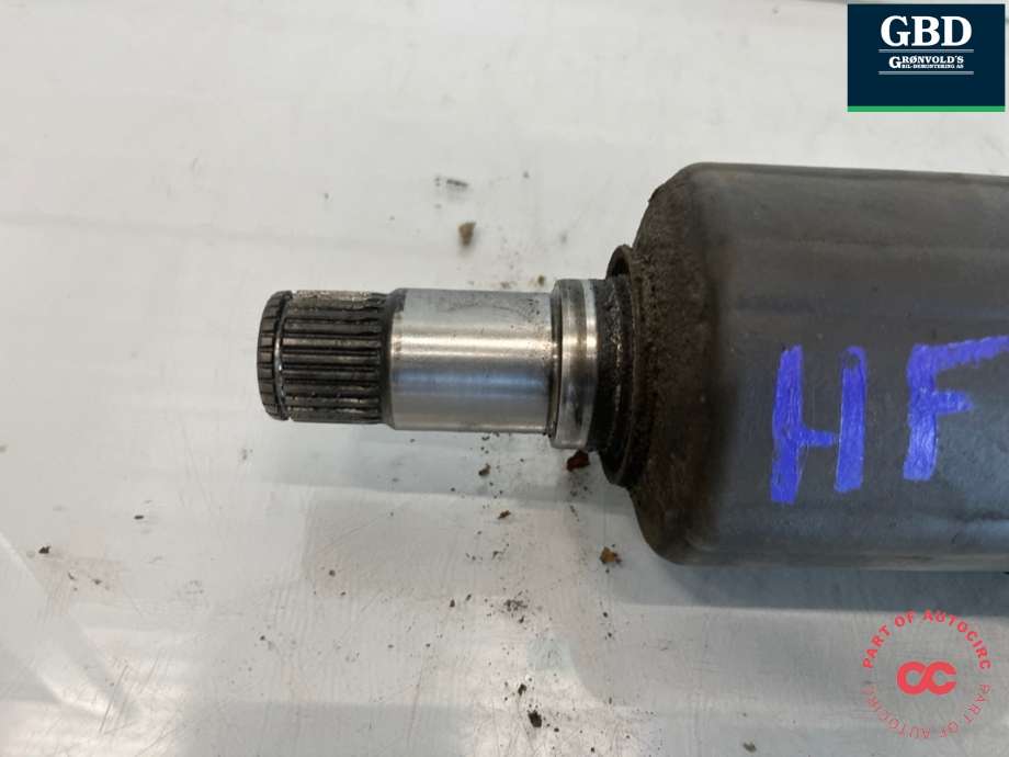 Drivaksel høyre foran, diesel/automat til Mercedes GLK 2008-2015 (X204) (X204) (A 204 330 23 01|A 204 330 16 01 |A 204 330 27 01|A 204 330 16 00)