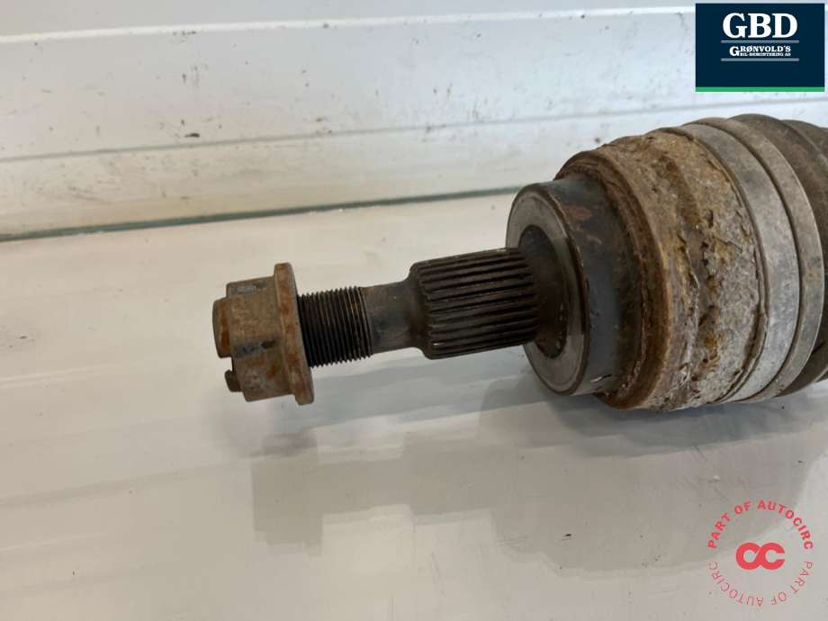 Drivaksel høyre bak, diesel/automat til Mercedes ML 2005-2011 (W164) (W164) (A 164 350 20 10|A 164 350 18 10|)