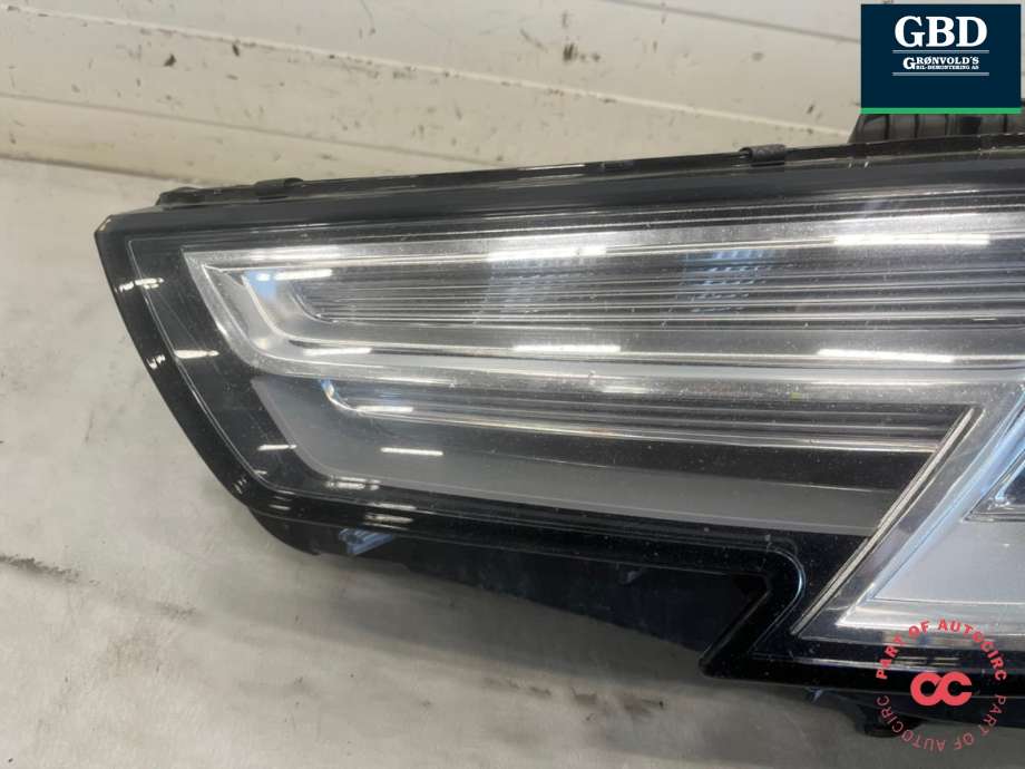 Frontlykt venstre xenon til Audi A4, Allroad 2016-->> (Type II) (B9) (B9) (8W0 941 043|8W0 941 005|)
