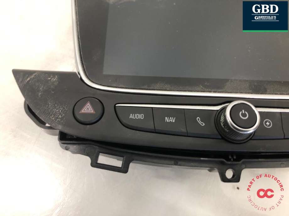 Bilstereo navigasjon til Opel Grandland X 2017-->> (98344885YX|)