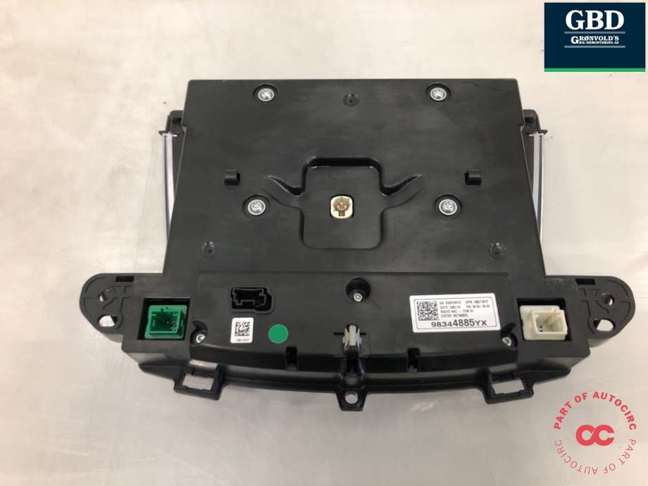 Bilstereo navigasjon til Opel Grandland X 2017-->> (98344885YX|)