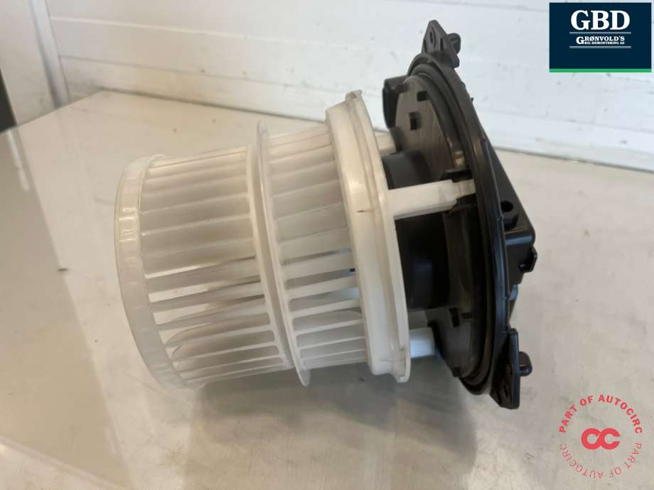 Varmeapparat motor til Toyota Corolla Cross 2022-->>  (8710378040|)