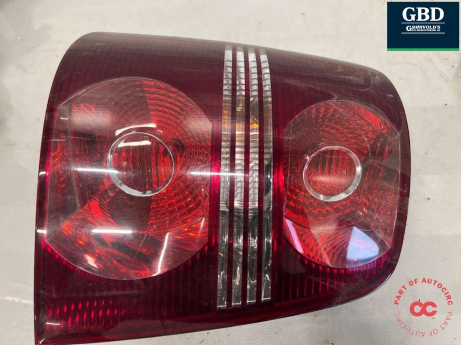 Baklykt venstre til VW Touran 2007-2010 (Type I, Fase 2)  (1T0 945 095 N|)
