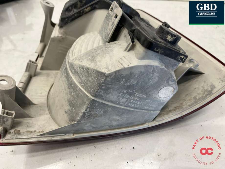 Baklykt venstre til VW Touran 2007-2010 (Type I, Fase 2)  (1T0 945 095 N|)