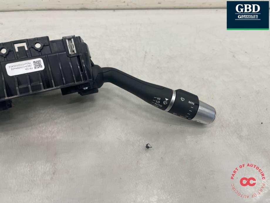Bryter combi til Jaguar I-PACE 2018-->>  (T4K13750|J9D313N064CG|T4K9538  |J9D313N064CE)