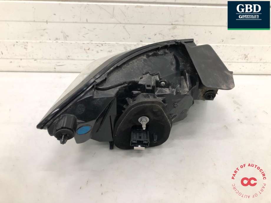 Baklykt høyre til Peugeot e-208 2019-->>  (98 232 166 80|)