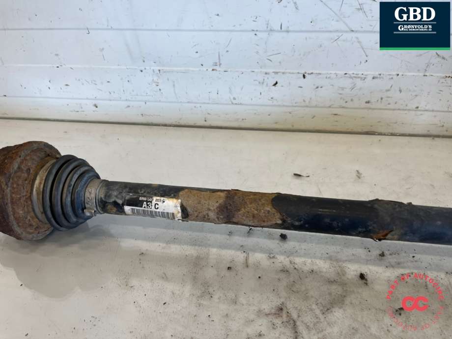 Drivaksel venstre bak, diesel/automat til Audi Q5 2008-2012 (Type I, Fase 1) (8R0 501 203 C|8R0 501 203 CX|)