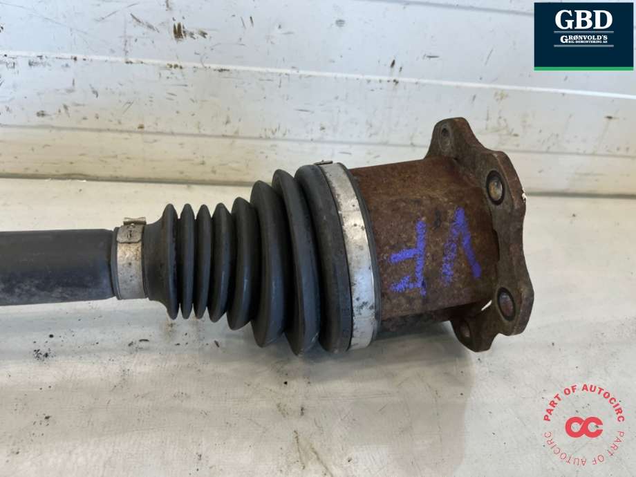 Drivaksel venstre foran, diesel/automat til Audi Q5 2008-2012 (Type I, Fase 1)  (8R0 407 271 C|8R0 407 271 CX|)