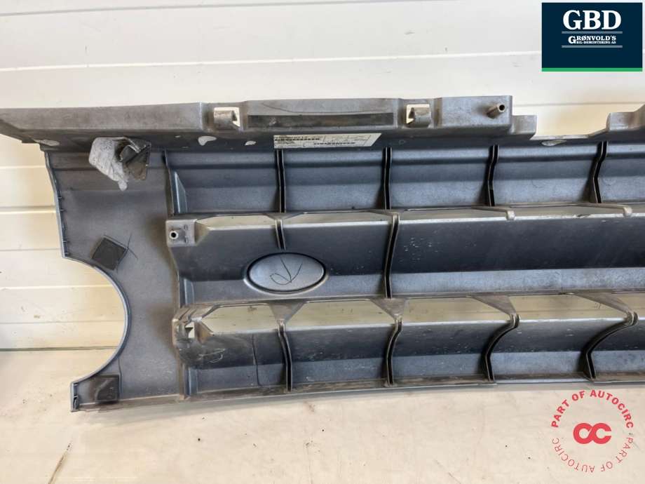 Grill til Land Rover Discovery 2005-2009 (Type III)  (DHB000274LML|5H228138CA8LML|)