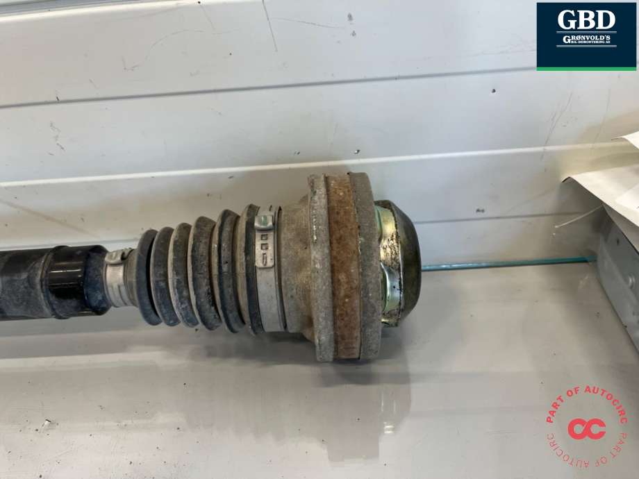 Drivaksel høyre foran, diesel/manuell til Audi A3 2009-2012 (Type II, Fase 2)  (1K0 407 272 CR|1K0 407 452 TX|1K0 407 272 JF)