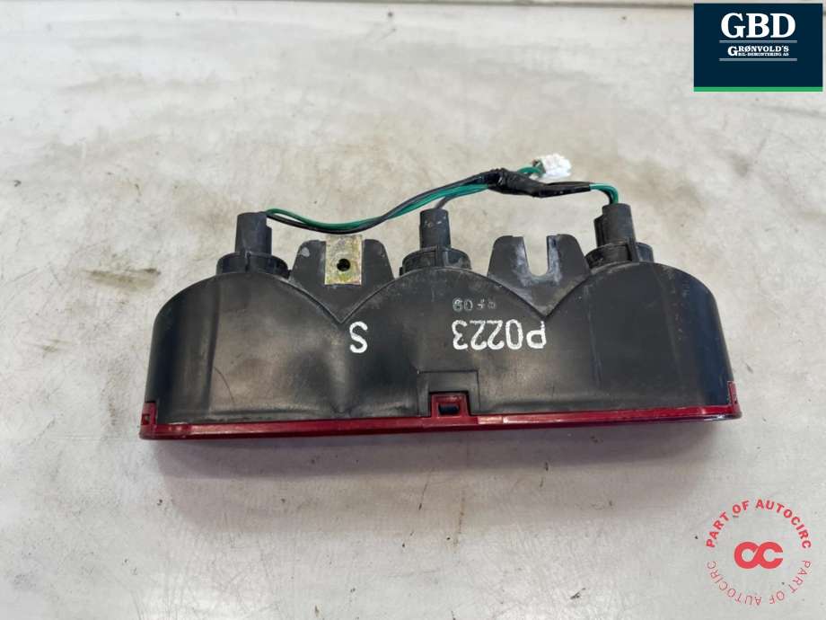 Baklykt bremselys bakrute til Mitsubishi Pajero 2000-2006 (Type III)  (MR441849|)