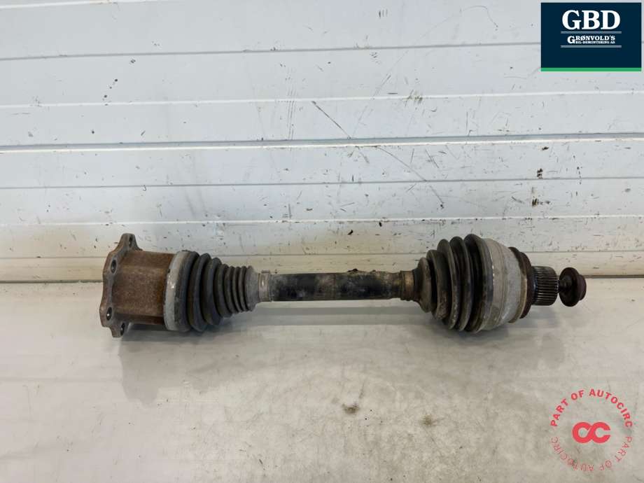 Drivaksel venstre foran, diesel/manuell til Audi A4 2007-2014 (Type IV) (B8) (B8) (8K0 407 271 AJ|8K0 407 271 Q|8K0 407 451 DX)