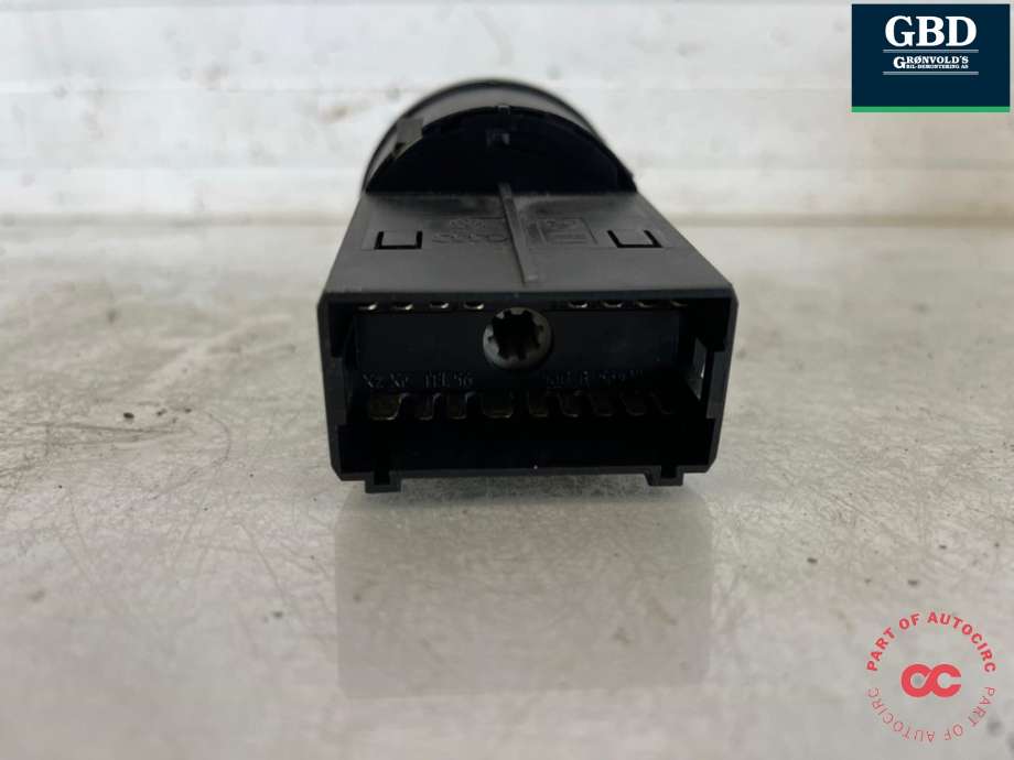 Bryter lys til VW Transporter / Caravelle 2003-2009 (Fase 1) (T5) (T5) (6Q0 941 531 M|6R0 941 531 F  APV| 6Q0 941 531 B|6Q0 941 531 M  20H)